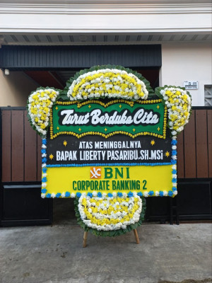 Papan Bunga Duka di Pabean